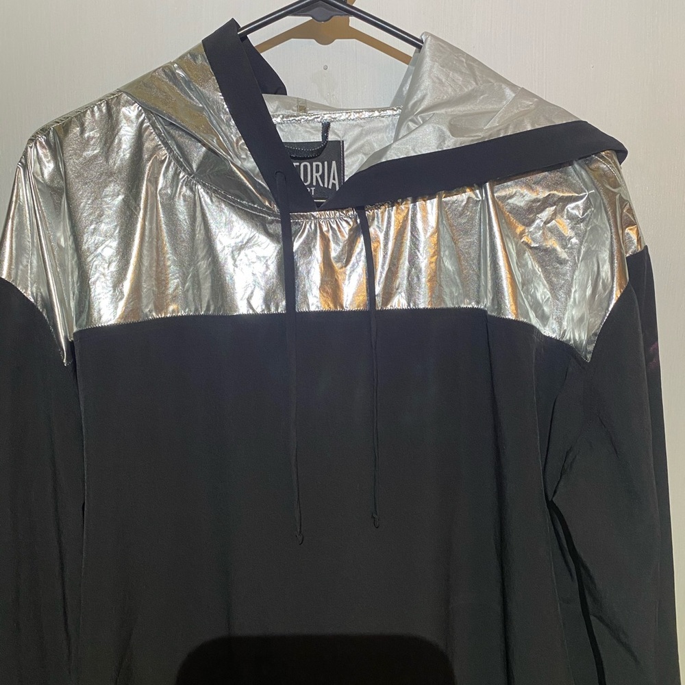 Victoria’s Secret Sport Hoodie NWT - Picture 3 of 5